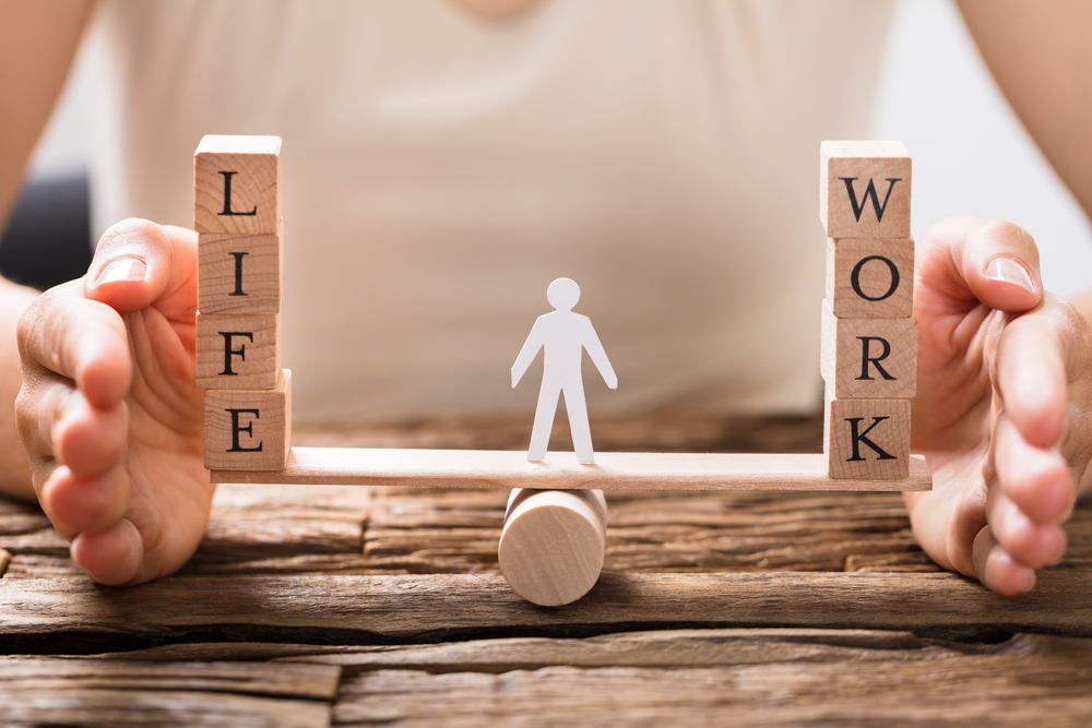 maintaining healthy work life balance - HerbalGH
